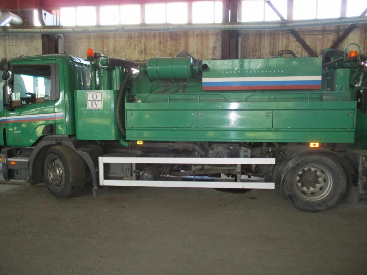 Цистерна комби FLEXLINE 207 Регистрационный знак: В684ЕВ178 VIN: XLEP4X20005260886 Инвентарный номер: 15827